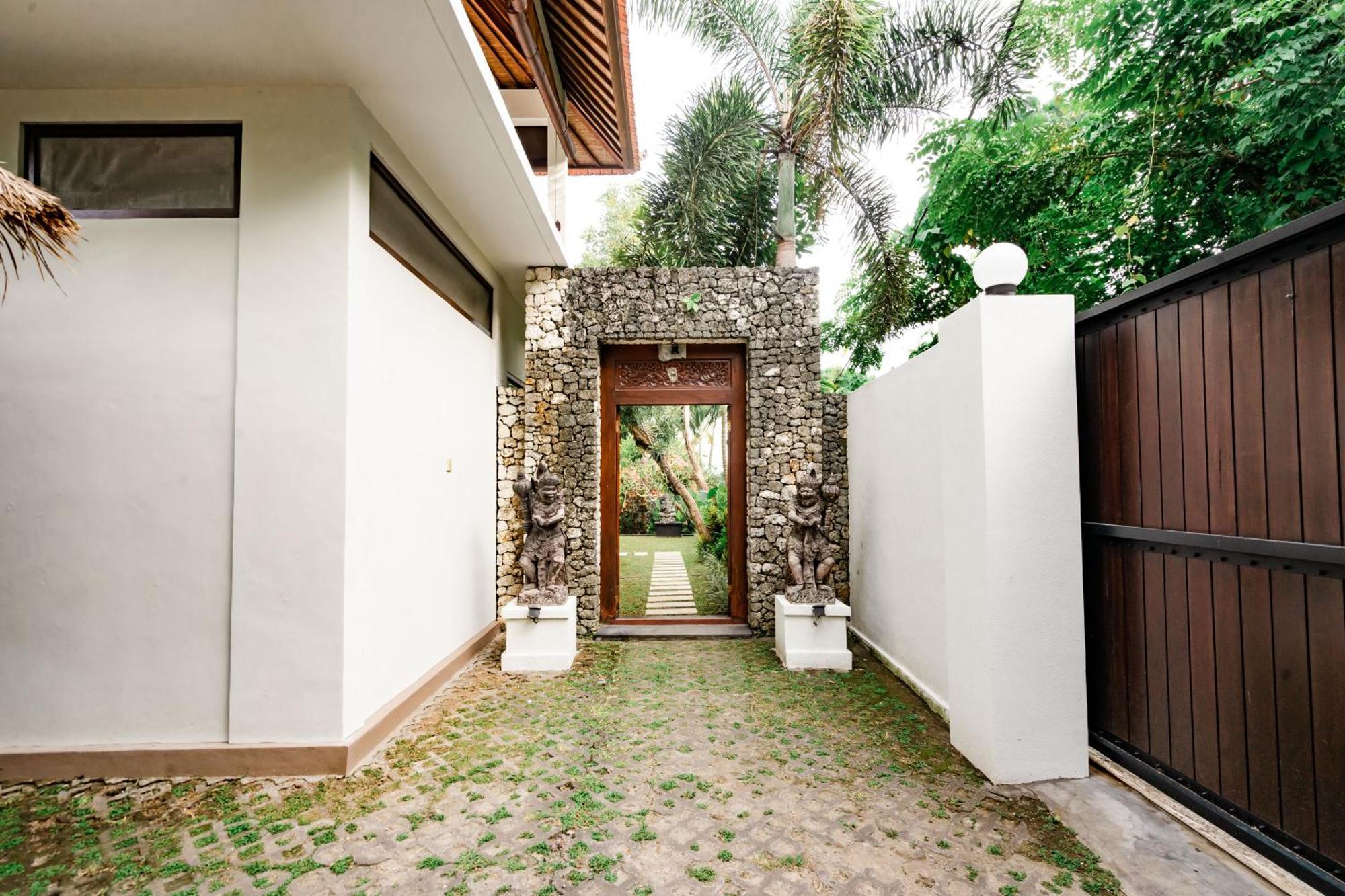 Casa Margarita Bali Villa Canggu  Exterior photo